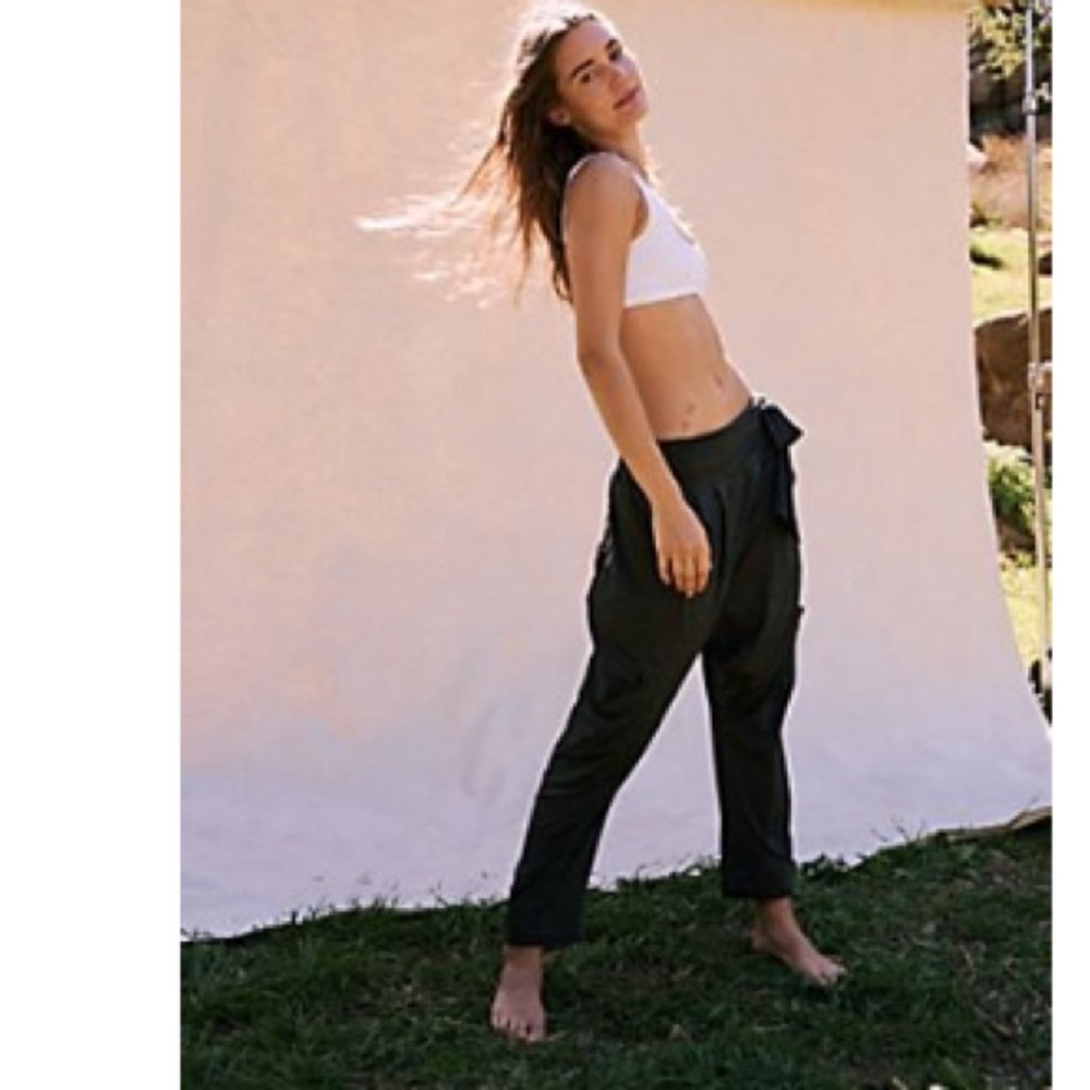 The Right Path Harem Pants. Extra Small. Worn a few times. Like New.